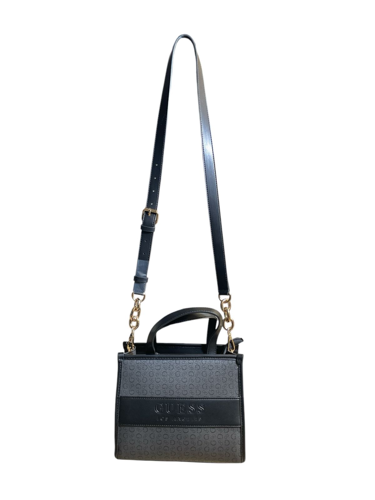 Bolso Guess Los Ángeles en color negro con diseño elegante.