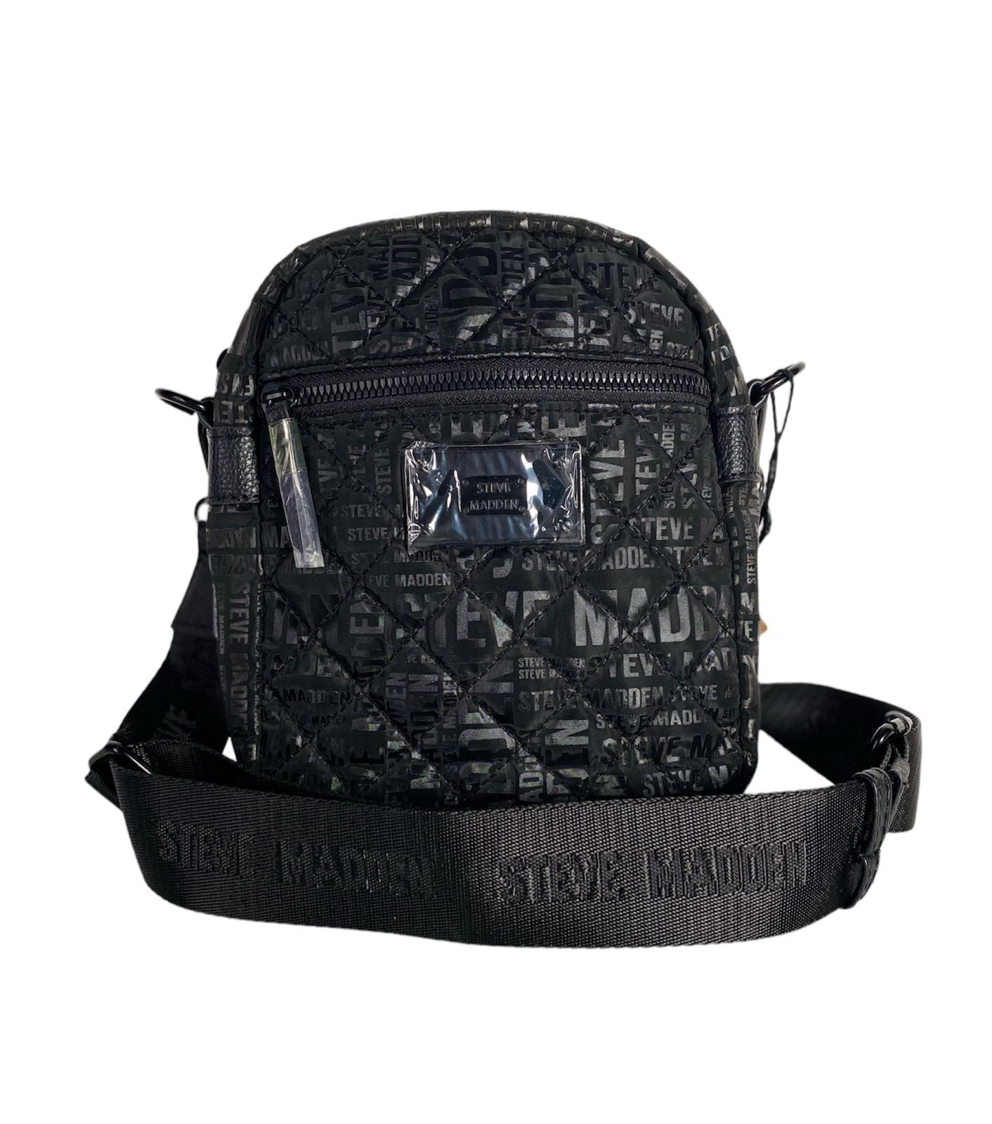Bolsa Steve Madden con diseño moderno y sofisticado.